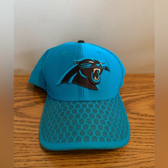 Carolina Panthers Hat Small/ Medium New Era  Stretch Fit - Picture 2 of 6